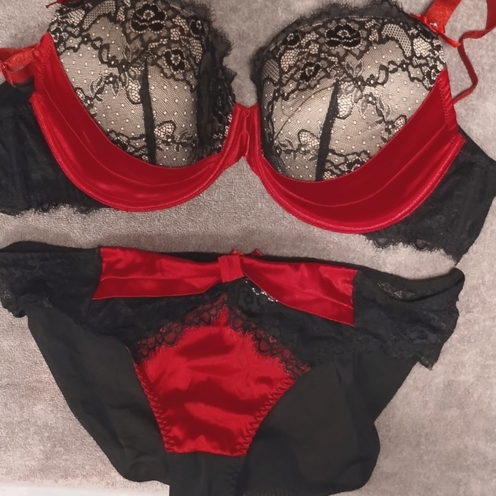 3 SETS!!  Adore Me bra and underwear